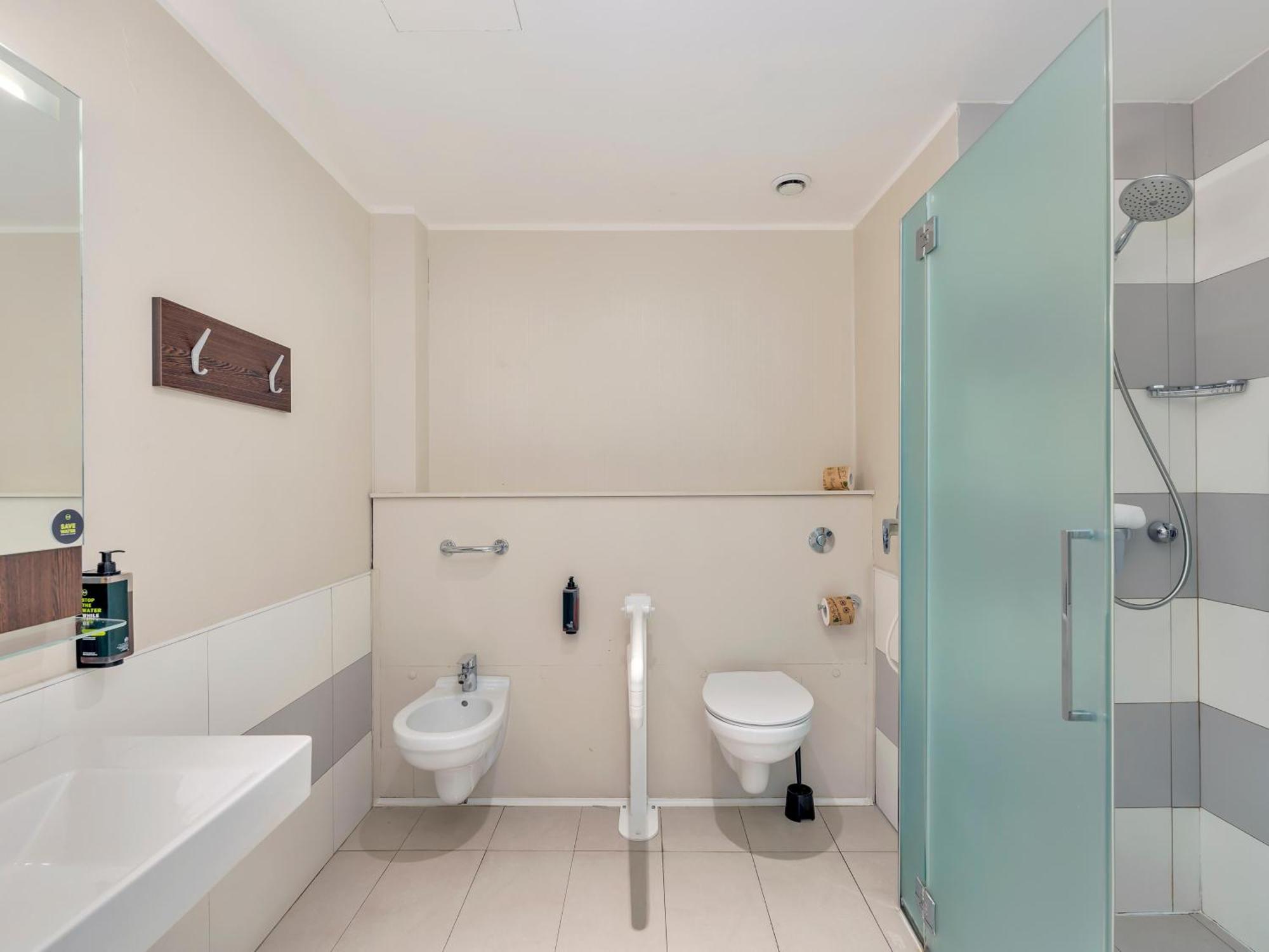 B&B Hotel קרמונה מראה חיצוני תמונה
