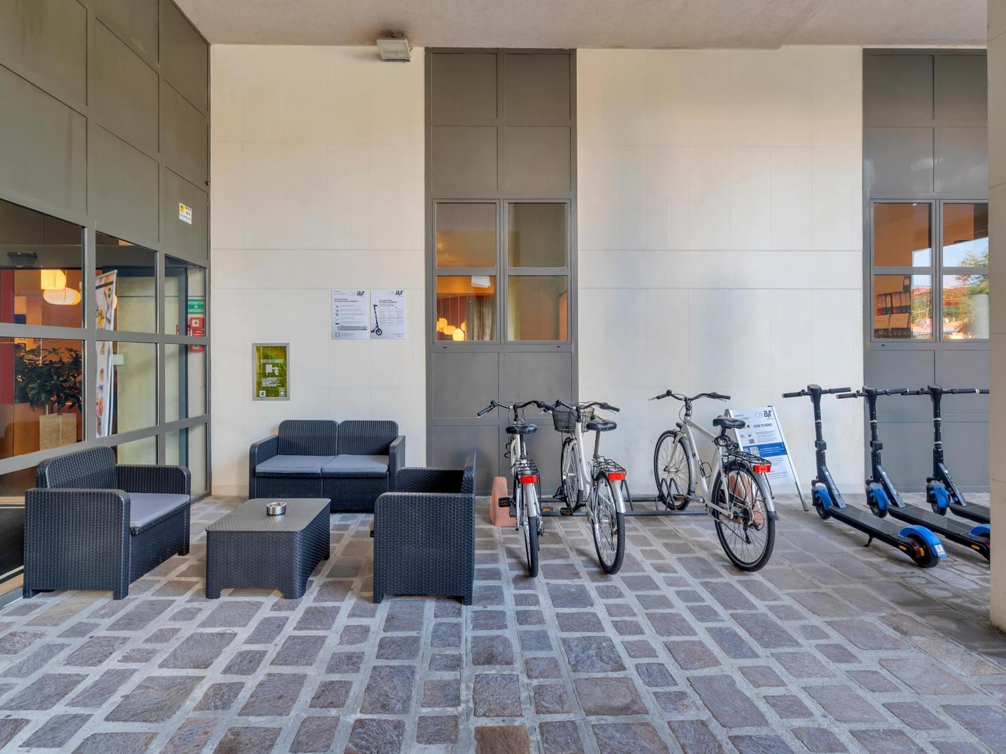 B&B Hotel קרמונה מראה חיצוני תמונה