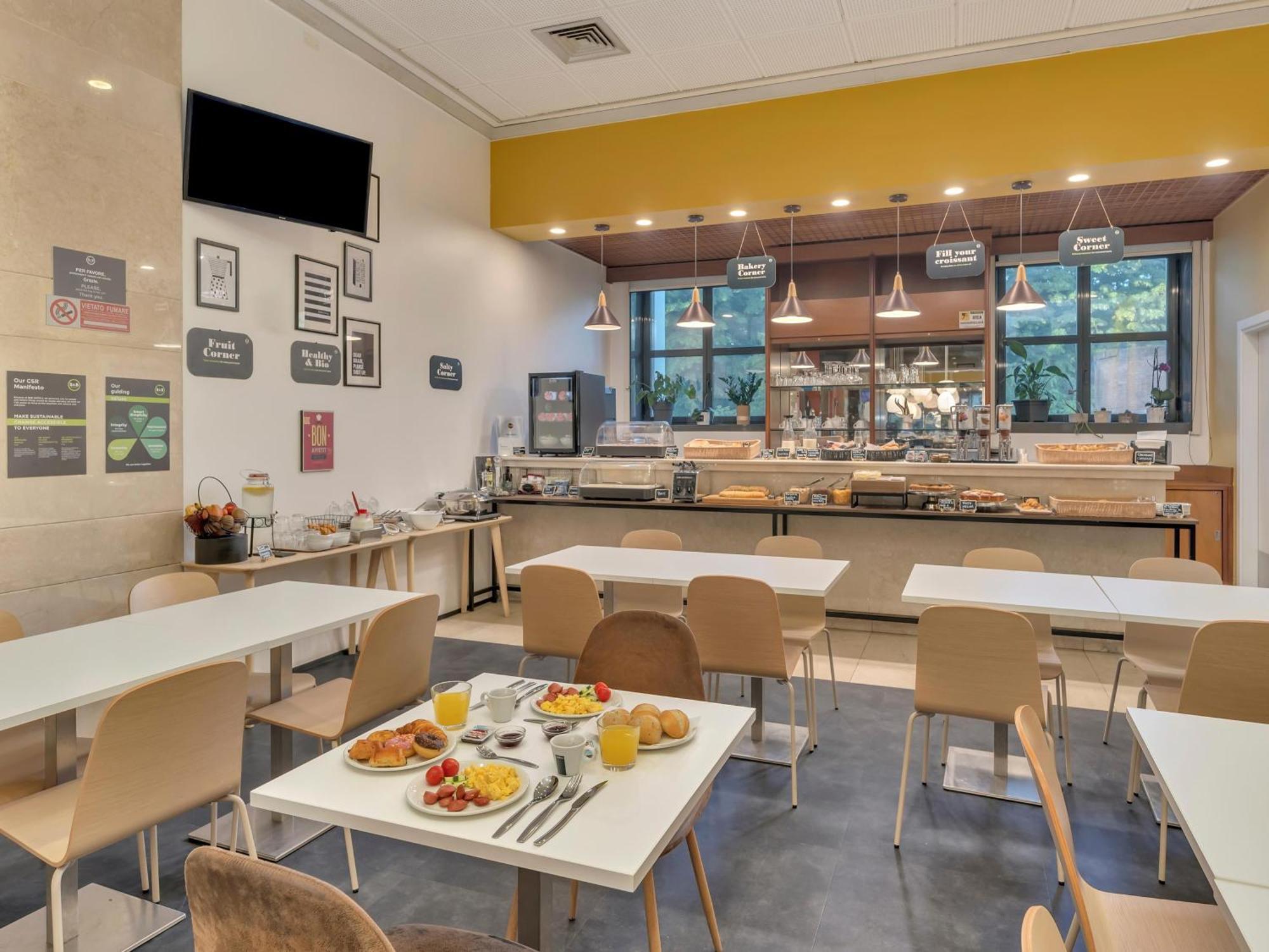 B&B Hotel קרמונה מראה חיצוני תמונה